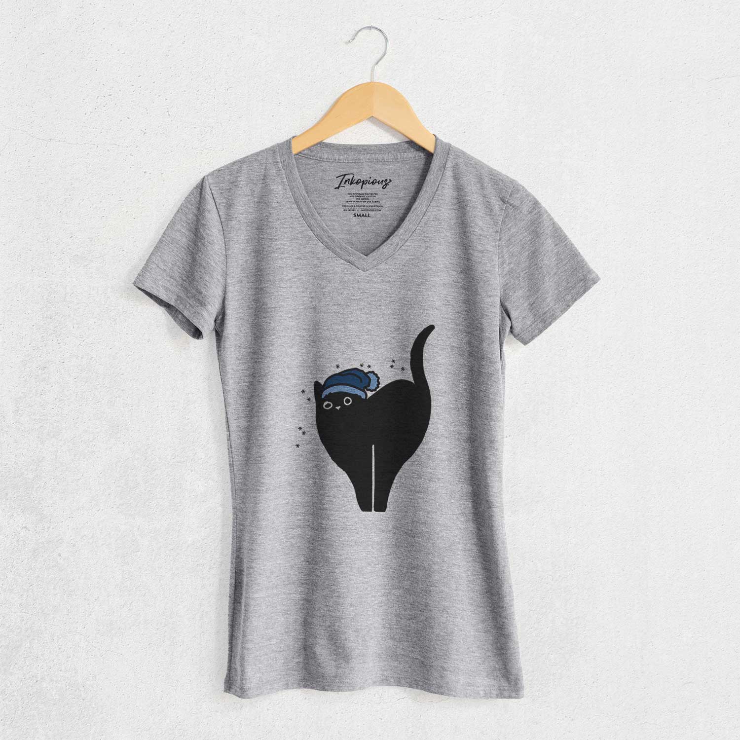 Frosty Black Cat - Bella - Women's V-neck Shirt