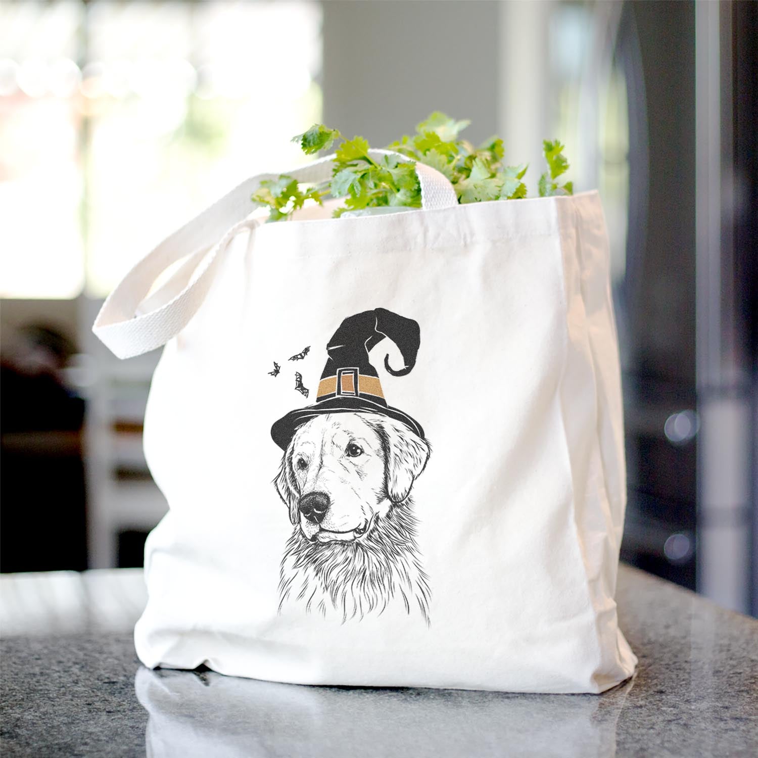 Quinn the Golden Retriever - Tote Bag