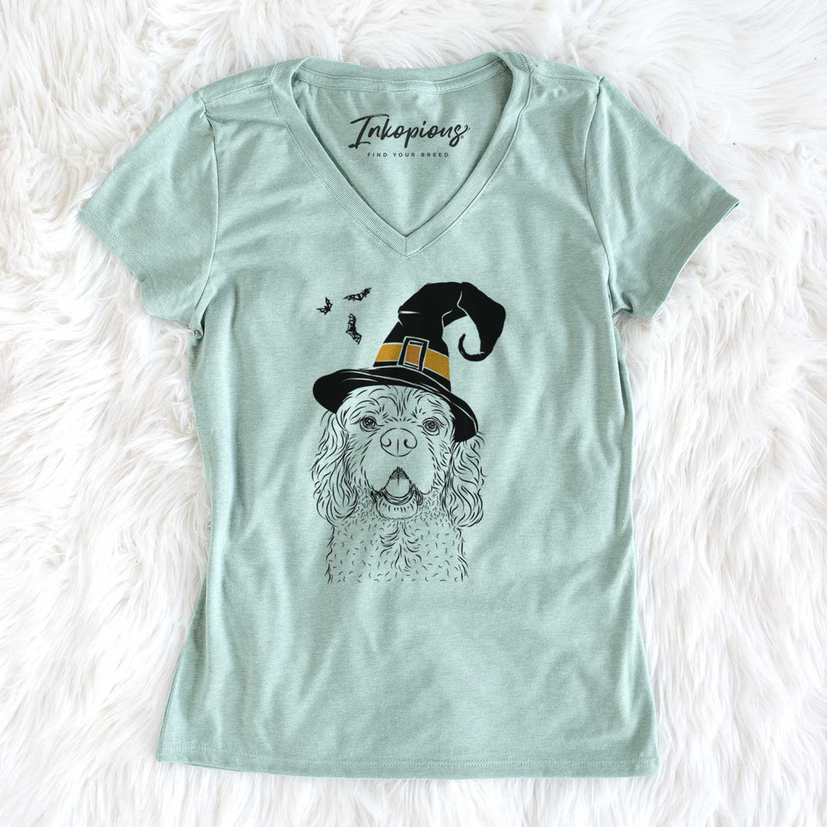 Witch Casey the American Cocker Spaniel - Women's V-neck Shirt