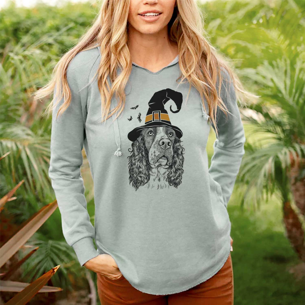 Witch Millie Mae the English Springer Spaniel - Cali Wave Hooded Sweatshirt