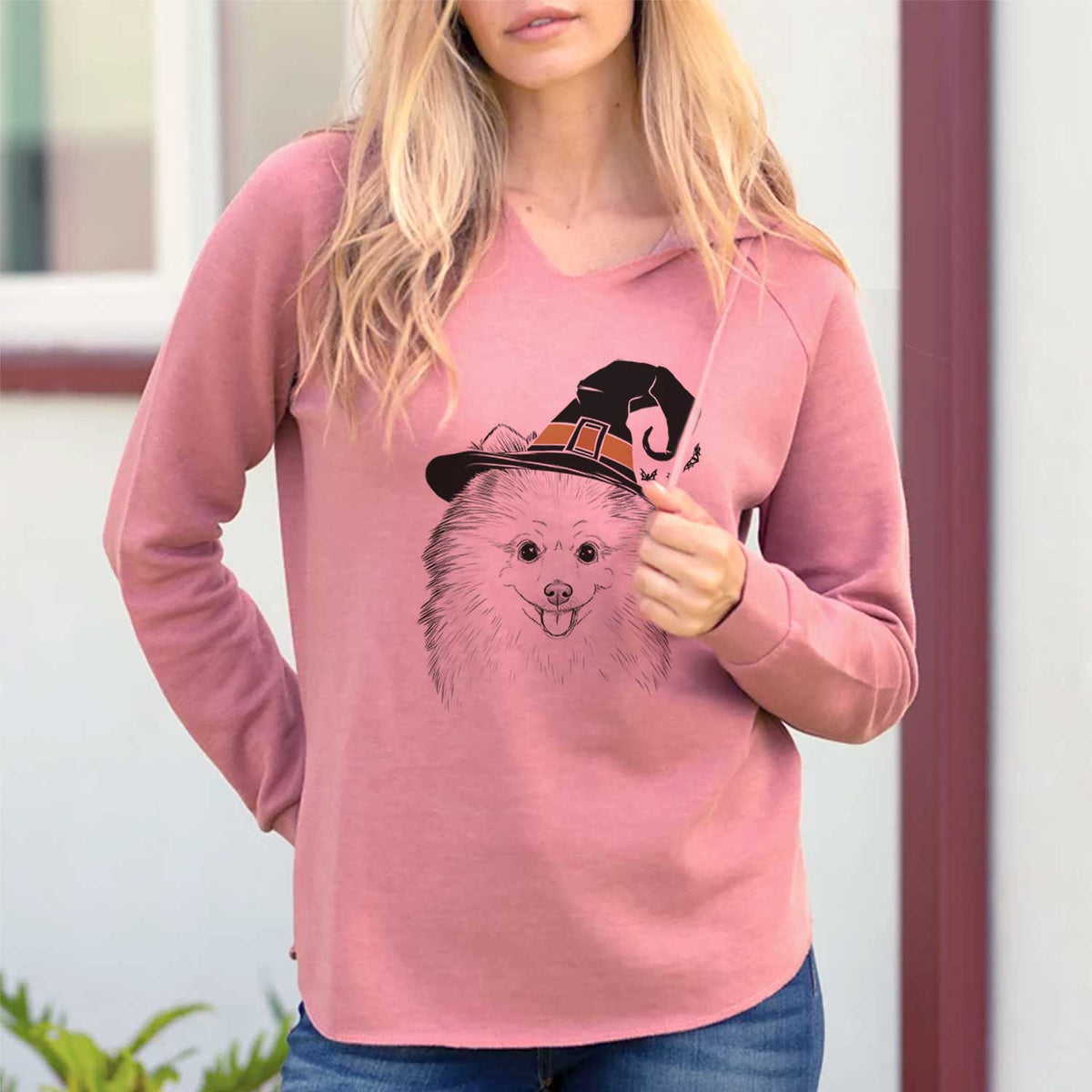 Witch Piper Jo the Pomeranian - Cali Wave Hooded Sweatshirt