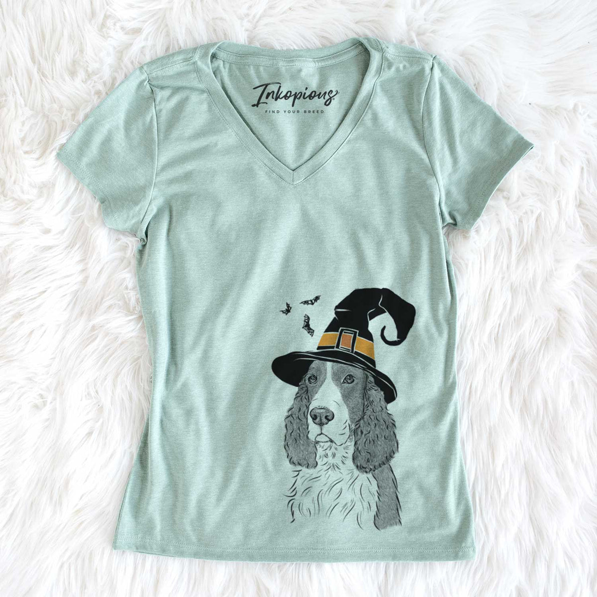 Witch Quincy the English Springer Spaniel - Women's V-neck Shirt