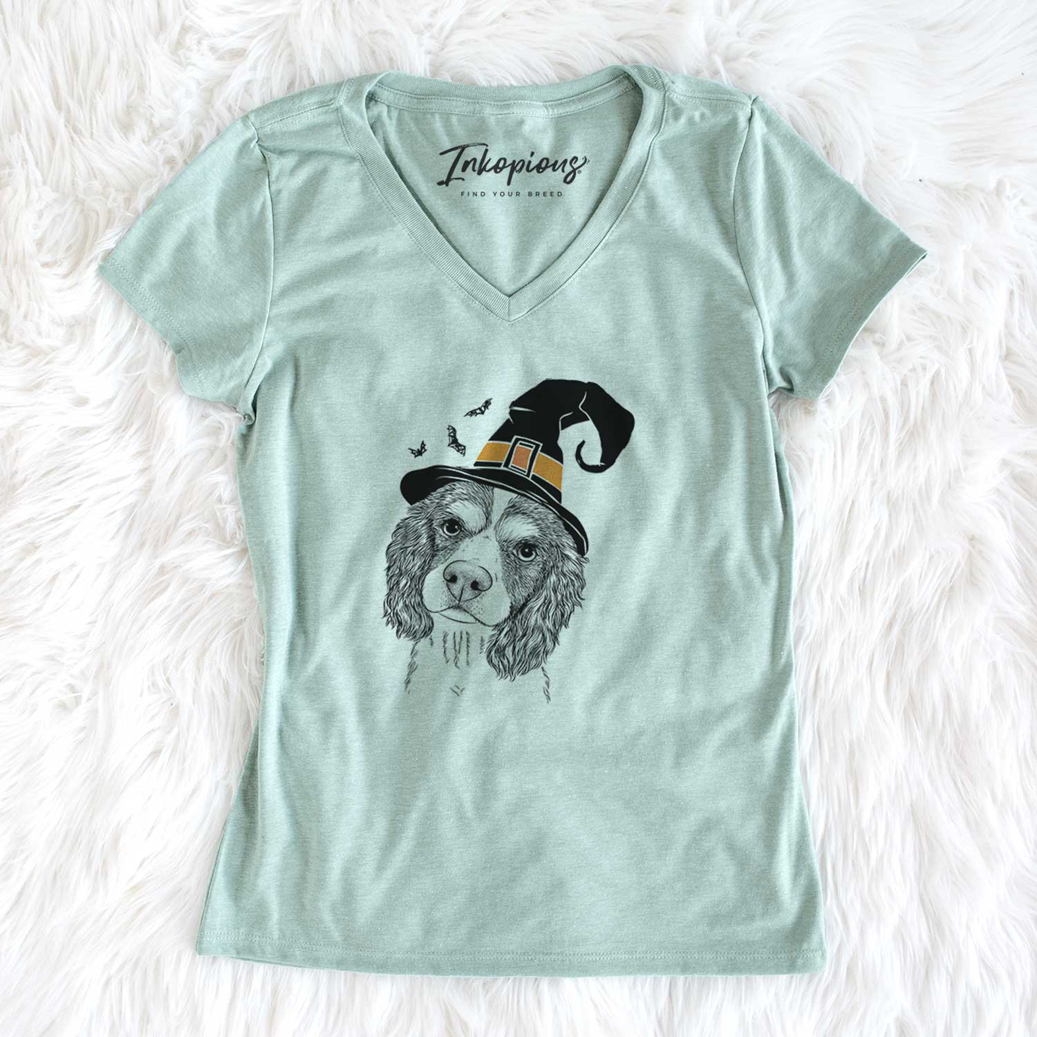 Witch Truman the Cavalier King Charles Spaniel - Women's V-neck Shirt